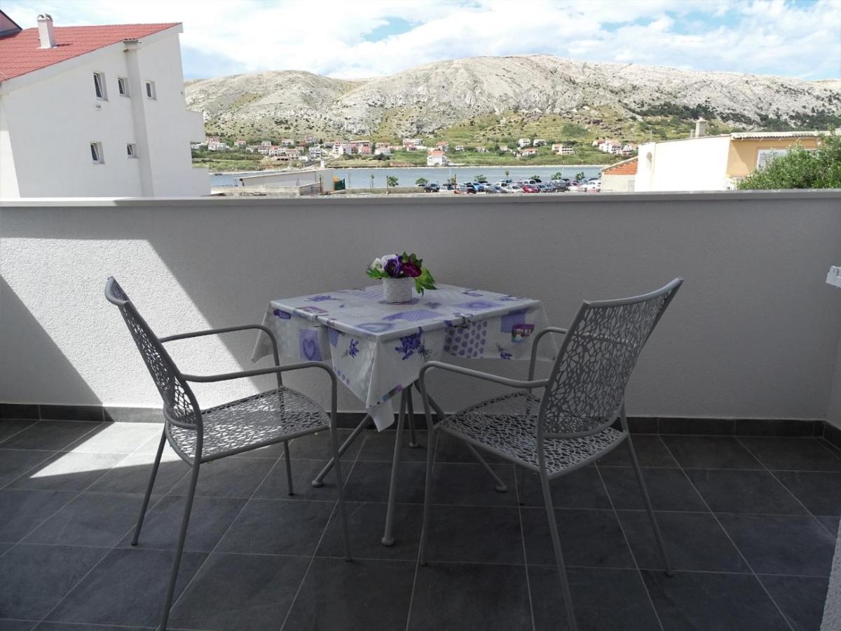 פג Apartments By The Sea Pag - 16100 מראה חיצוני תמונה