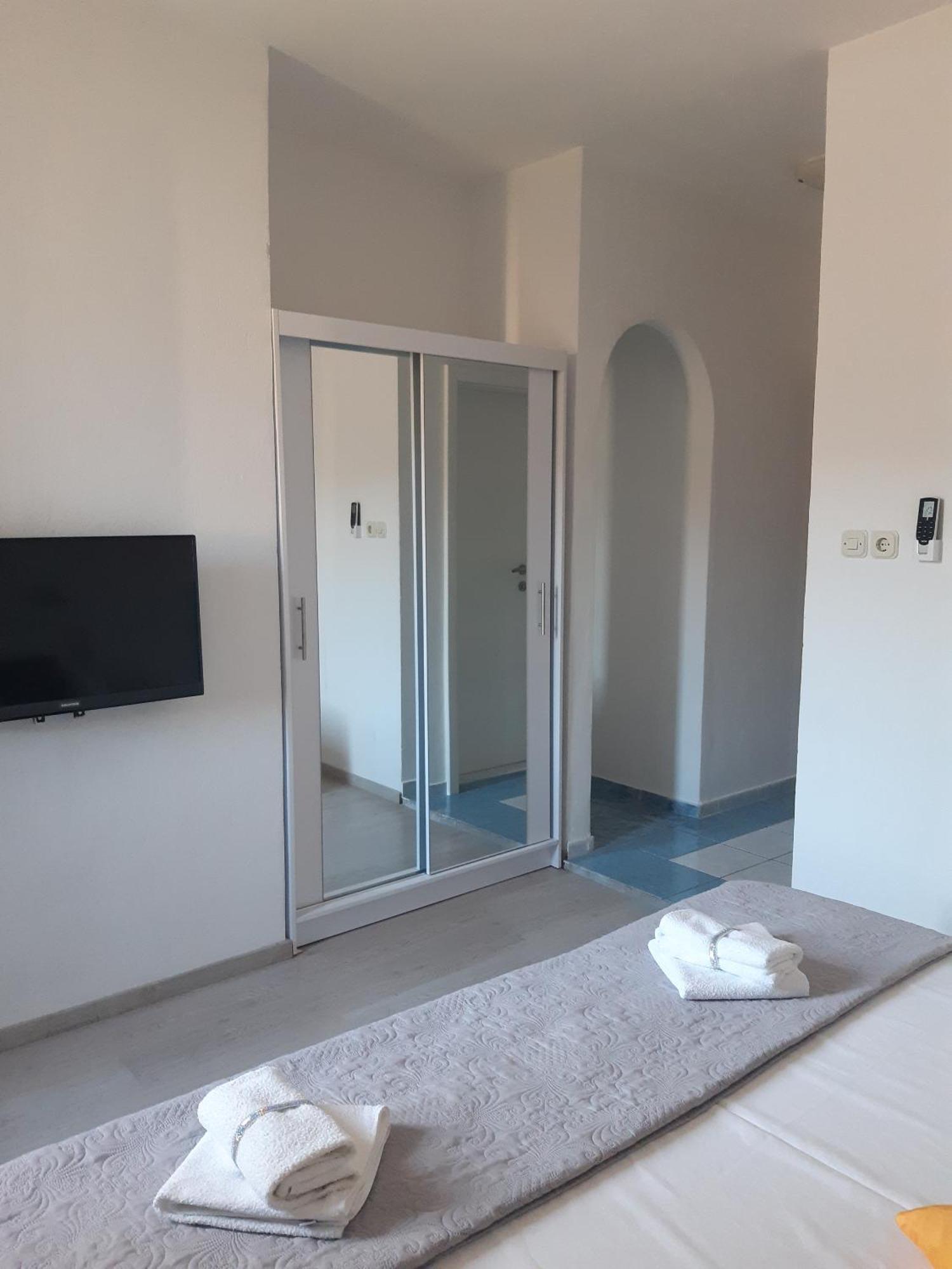 פג Apartments By The Sea Pag - 16100 חדר תמונה